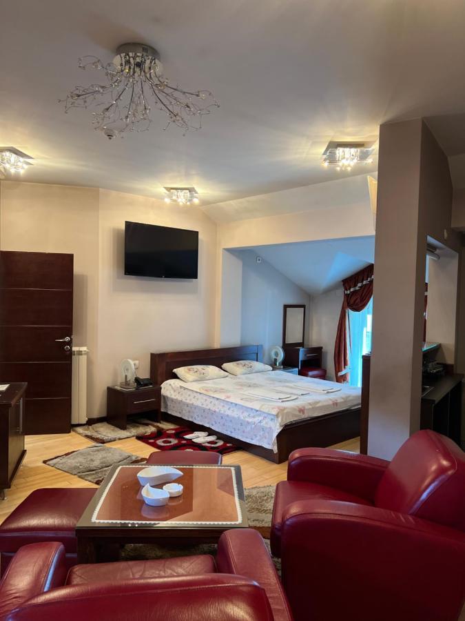 Hotel Royal Бело Поле Екстериор снимка