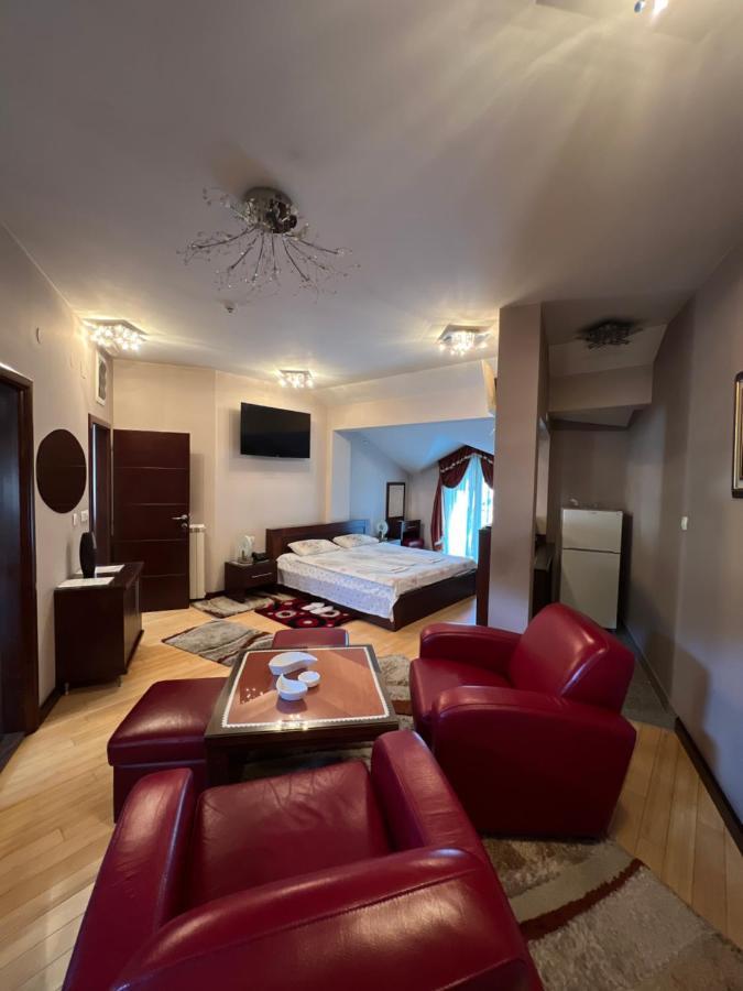 Hotel Royal Бело Поле Екстериор снимка